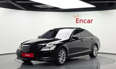 Mercedes-Benz S-Class · 2013 год