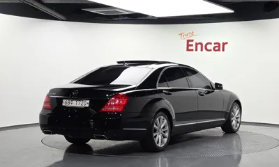Mercedes-Benz S-Class 2013, 95369 км, за 9577.44 USD