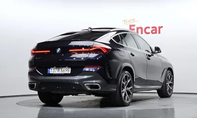 BMW X6 2023, 36948 км, за 54155.18 USD