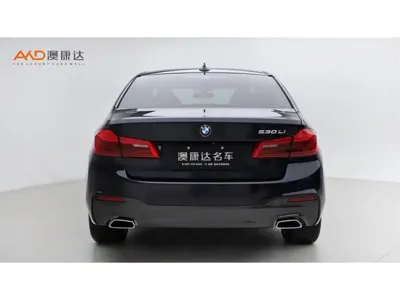 BMW 5 Series 2018, 65000 км, за 22807.09 USD