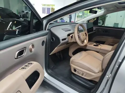 Li Auto 理想i8 2026, 3200 км, за 45688.92 USD - фото 16