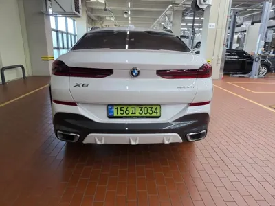 BMW X6 2026, 4966 км, за 70857.41 USD