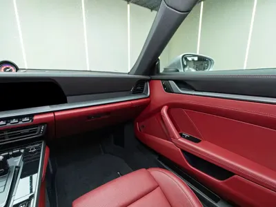 Porsche 911 2022, 16000 км, за 142395.47 USD
