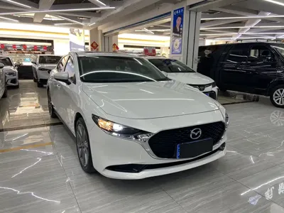 Mazda 3 Axela 2022, 23000 км, за 13801.97 USD