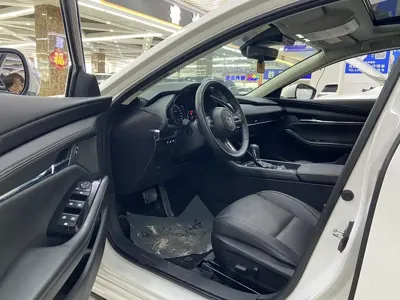 Mazda 3 Axela 2022, 23000 км, за 13801.97 USD - фото 7