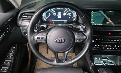 Kia K7 2020, 81612 км, за 15622.95 USD - фото 12