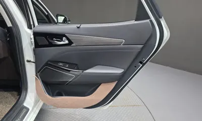 Kia K7 2020, 81612 км, за 15622.95 USD - фото 25