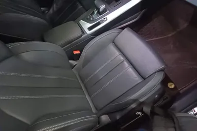 Audi A4L 2024, 33300 км, за 24956 USD - фото 19