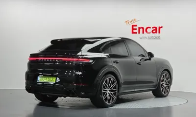 Porsche Cayenne 2025, 13184 км, за 103217.8 USD