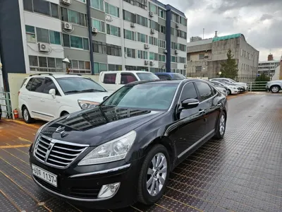 Hyundai Equus 2010, 96578 км, за 3252.67 USD