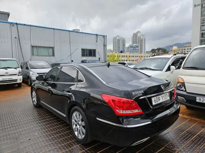 Hyundai Equus 2010, 96578 км, за 3252.67 USD