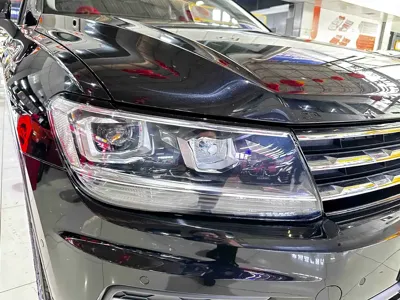 Volkswagen Tiguan L 2020, 86000 км, за 11480.1 USD - фото 15