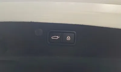 Hyundai Grandeur 2020, 186563 км, за 12208.28 USD - фото 20
