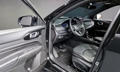 Jeep Compass 2022, 96473 км, за 13391.4 USD - фото 10