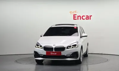 BMW 2-Series 2019, 52979 км, за 11166.17 USD