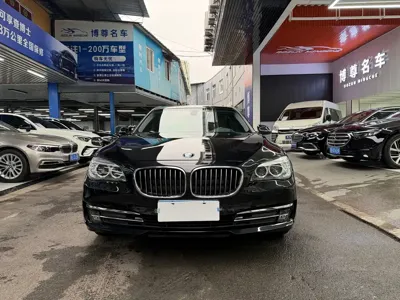 BMW 7 Series 2015, 93000 км, за 17386.42 USD