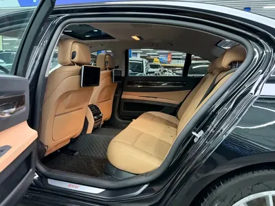 BMW 7 Series 2015, 93000 км, за 17386.42 USD - фото 8
