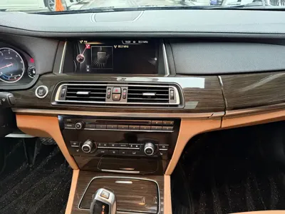 BMW 7 Series 2015, 93000 км, за 17386.42 USD - фото 12