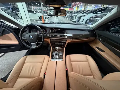 BMW 7 Series 2015, 93000 км, за 17386.42 USD - фото 14