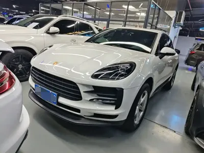 Porsche Macan · 2020 год