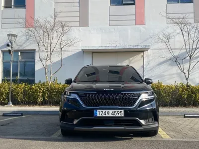 Kia Canival · 2023 год