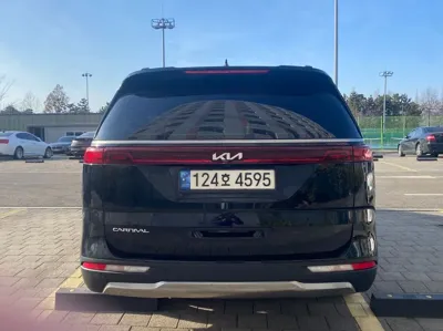 Kia Canival 2023, 92000 км, за 7098.74 USD