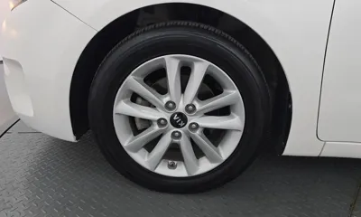 Kia K3 2016, 77512 км, за 4225.44 USD - фото 5
