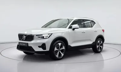 Volvo XC40 · 2026 год