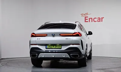 BMW X6 2024, 35379 км, за 68582.75 USD