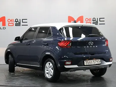 Hyundai Venue 2020, 19237 км, за 9706.85 USD