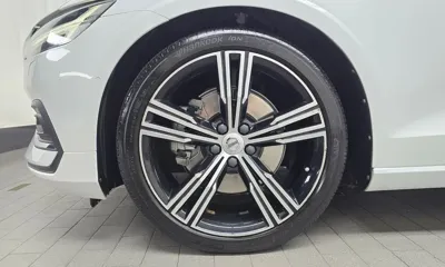 Volvo S60 2020, 59442 км, за 15276.6 USD