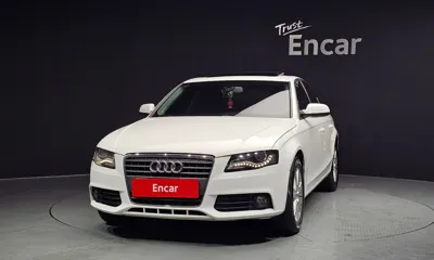 Audi A4 2012, 187792 км, за 2379.69 USD
