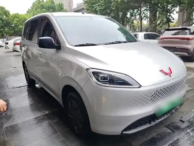 Wuling Hongguang EV 2025, 8400 км, за 8225.27 USD