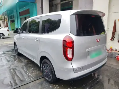 Wuling Hongguang EV 2025, 8400 км, за 8225.27 USD