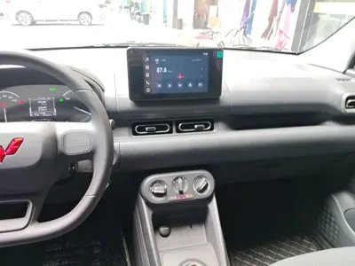 Wuling Hongguang EV 2025, 8400 км, за 8225.27 USD - фото 13