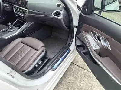 BMW 3 Series 2019, 43000 км, за 18098.53 USD