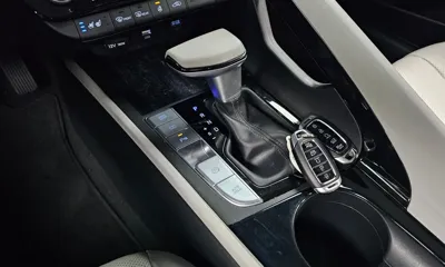 Hyundai Avante 2022, 36134 км, за 12490.25 USD - фото 9