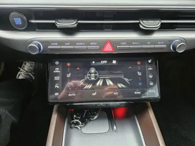 Hyundai Grandeur 2023, 91803 км, за 18970.72 USD - фото 8
