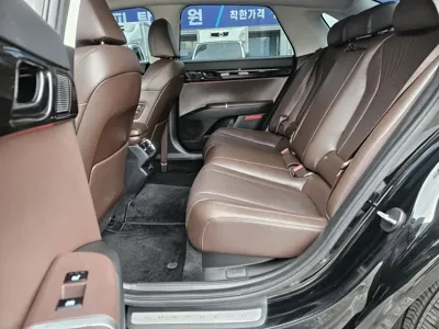 Hyundai Grandeur 2023, 91803 км, за 18970.72 USD - фото 17