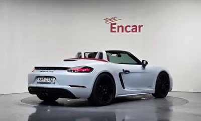 Porsche 718 2017, 88950 км, за 40297.32 USD