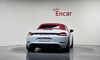 Porsche 718 2017, 88950 км, за 40297.32 USD