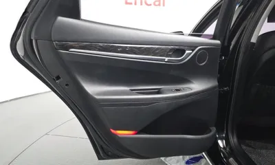 Hyundai Grandeur 2017, 111740 км, за 7807.51 USD - фото 25