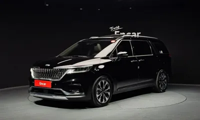 Kia Canival · 2021 год