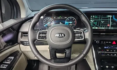 Kia Canival 2021, 83020 км, за 19869.72 USD - фото 12