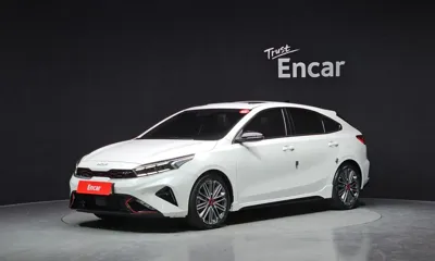 Kia K3 · 2022 год