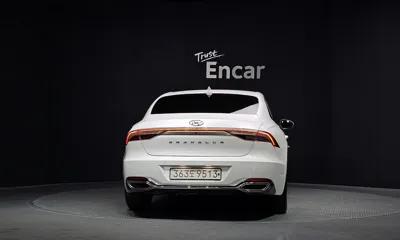 Hyundai Grandeur 2020, 73334 км, за 14410.37 USD