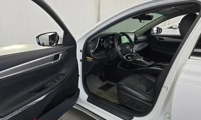 Hyundai Grandeur 2020, 73334 км, за 14410.37 USD - фото 10