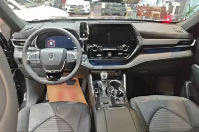 Toyota Crown Kluger 2023, 26200 км, за 33753 USD - фото 17