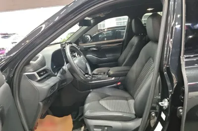 Toyota Crown Kluger 2023, 26200 км, за 33753 USD - фото 22