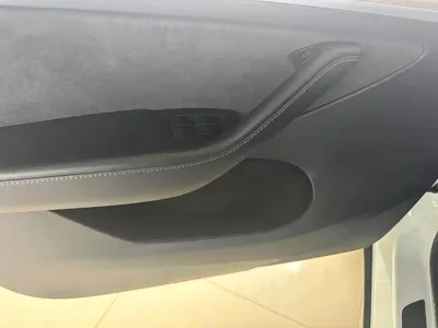 Tesla Model Y 2022, 120000 км, за 18951.96 USD